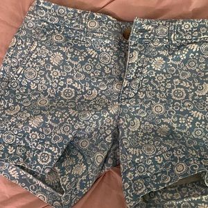 American eagle size two blue pattern shorts